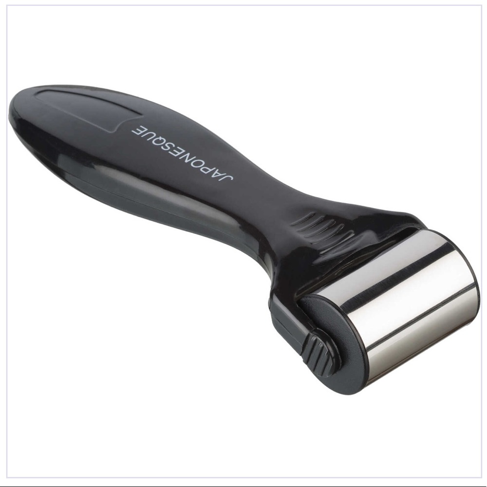 Japonesque Complexion Perfection ice roller-new